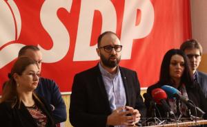 SDP: Pozivamo Elmedina Konakovića da prijavi kriminalce 